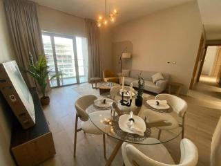 Two-Bedroom Apartment with Prime Metro Access - 1