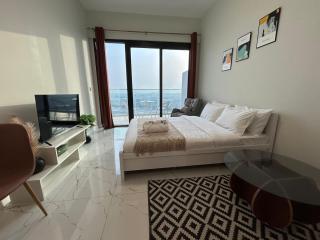 Spacious 1BR - Alexis Tower 1 - Close to Metro - 2