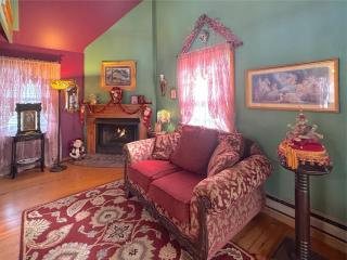 Blue Crystal Hideaway BnB - 8