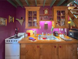 Blue Crystal Hideaway BnB - 1