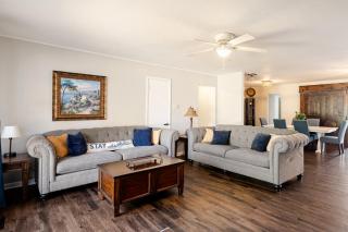 Magnolia - 4BR Pet-Friendly Home Close to OU Campus - 0