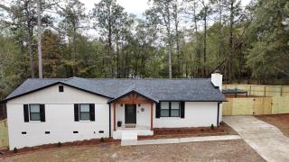 NEW Aiken Retreat I Firepit I Hot Tub I Near Dtwn - 7