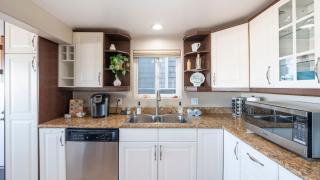 Coastal Bayside Condo Walkable to Sand Surf - 2