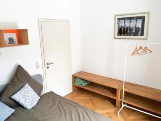 Alexandra am Wald - 4