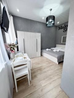 Beton Studio - Heart of the City, Kingsize Bed - 6