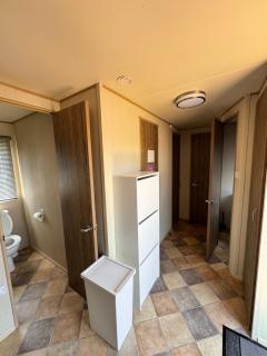 Camber Sands - Family Staycation, 3 BR, FREE WI-FI, PRIVATE PARKING - 4