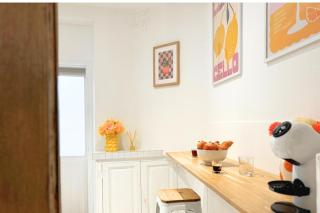 Studio Agabane - By BEST KEYS - Centre-Ville - Cosy & Lumineux - Cuisine Équipée - Smart TV - Lit Confortable - WiFi Fibre - Check-in Autonome - Parking Gratuit à Proximité - 8