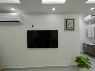 Luxurious Oceanfront Stays Nyali with Pool & AC - 0