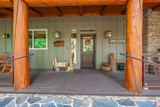 Multi-Family Villa-private spa waterfall - 8