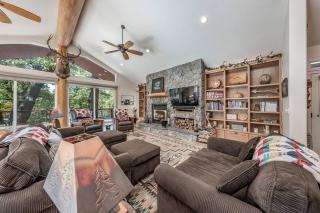 Multi-Family Villa-private spa waterfall - 4