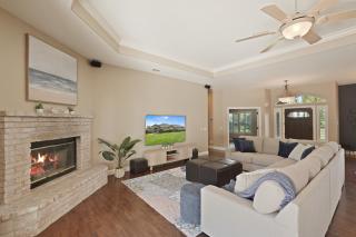 Oasis on the vine - Custom Luxury Resort Amenities - 2