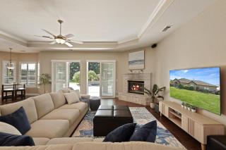 Oasis on the vine - Custom Luxury Resort Amenities - 1