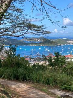 Suite 12 King Deluxe Plus Cottage - 5