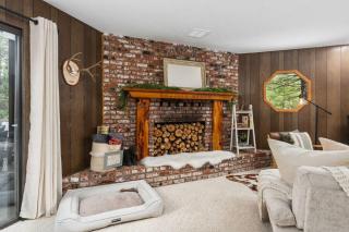 Granite Haven Family Cabin-pet friendly - 3