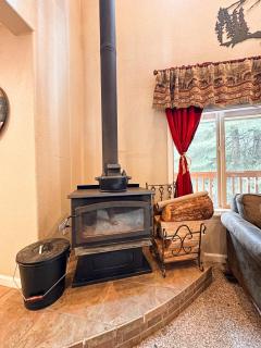 Bear Bottoms Family Cabin-Huge GAME ROOM - 6