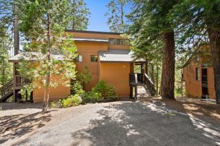 Kamp Kokanee-Updated Condo Near Spa Sauna - 2