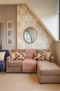 2 Bed Penthouse in Central Harrogate - 2