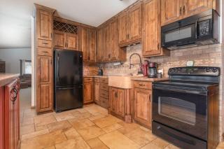 Indoor Pickleball • Fire Pits • 40 Acres & Trails - 1