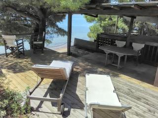 Sailor's home on the beach - 6