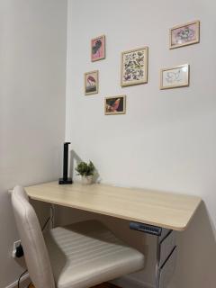 The Global Nook - Private Room near Times Square - 9