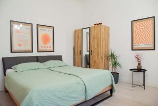 Cozy Modern stay in Košice Old Town - Košice - 8