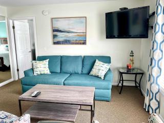 Old Harbor Inn - 4