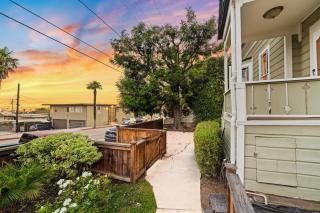 Netflix, Stocked Kitchenette, Beach Gear - 9