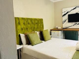 Genesis Guesthouze - 6