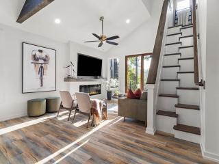 Above The Trees-Hot Tub-On MTB Trail-Unique&Luxury - 3