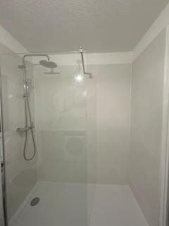 Appartement moderne Terrasse et climatisation - 4