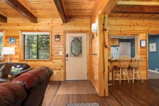 Black Diamond-Family Pet Friendly & Near China Peak - 1