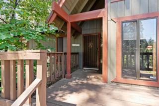 Wyldwood-Family Friendly-LOFT & BAR - 7