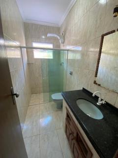 Casa aconchegante e espaçosa à 6 min da Praia - Ar condicionado - WIFI - Cozinha Completa - Garagem - 7