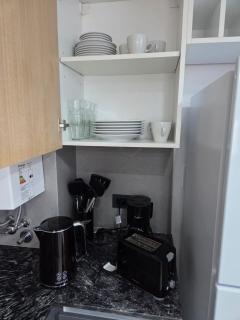 Catamarca y España, a estrenar, a metros del RIO, con cochera en el edificio - 3