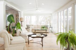 Luxury Lakefront Estate - 8