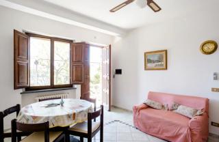 Appartamento con giardino - 9