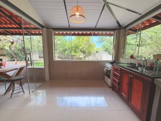 Chalé Pequi, Romântico e espaçoso, com ar cond conforto e aconchego - 5