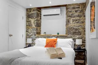 Elegant 1BR Suite - Washer & Dryer - Prime Location - 2