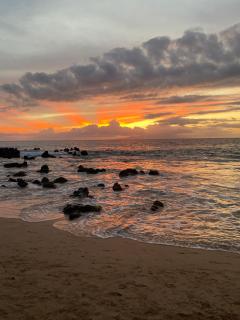 Live da HI life--great beach and great views! - 9