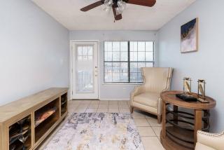 Fenced Yard • Patio & Grill • Pet Friendly - 7