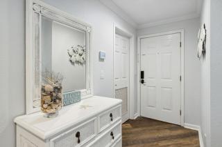 Ocean Park - Cozy 2BR with Pool, Hot Tub, and Beach Access - 6