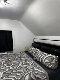 Staten Luxe, Modern Stay Close to NJ, NYC and Brooklyn! - 3