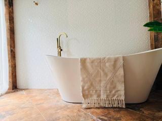 Greenackle one floor Townhouse with Gardens - 8