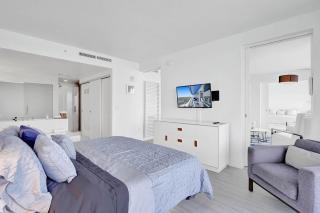 New Listing Sale! Premier Upgraded FLL 2BR Penthouse W Resort Unbeatable Views - 2