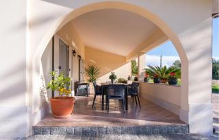 Cozy Home In Floridia - 9