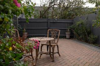 Spacious 4-Bed House Excel London - The O2 Arena- LCA- Canary Wharf - Free parking - 1