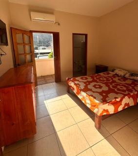 Hostal Luxury Place - 1