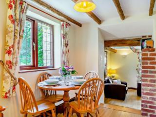 2 Bed in South Hill KATES - 2