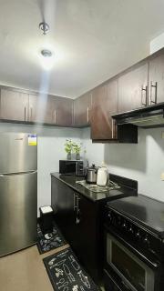 Luxe Suite near BGC and Venice Grand Canal, Mckinley - 8