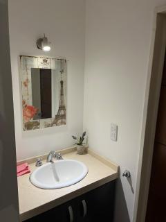 Lujoso y amplio departamento en alquiler - 9